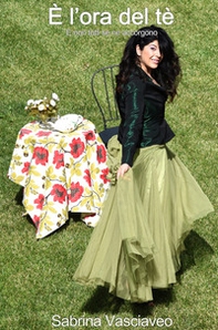 È l'ora del tè. E non tutti se ne accorgono - Librerie.coop