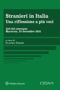 Stranieri in Italia. Una riflessione a più voci - Librerie.coop