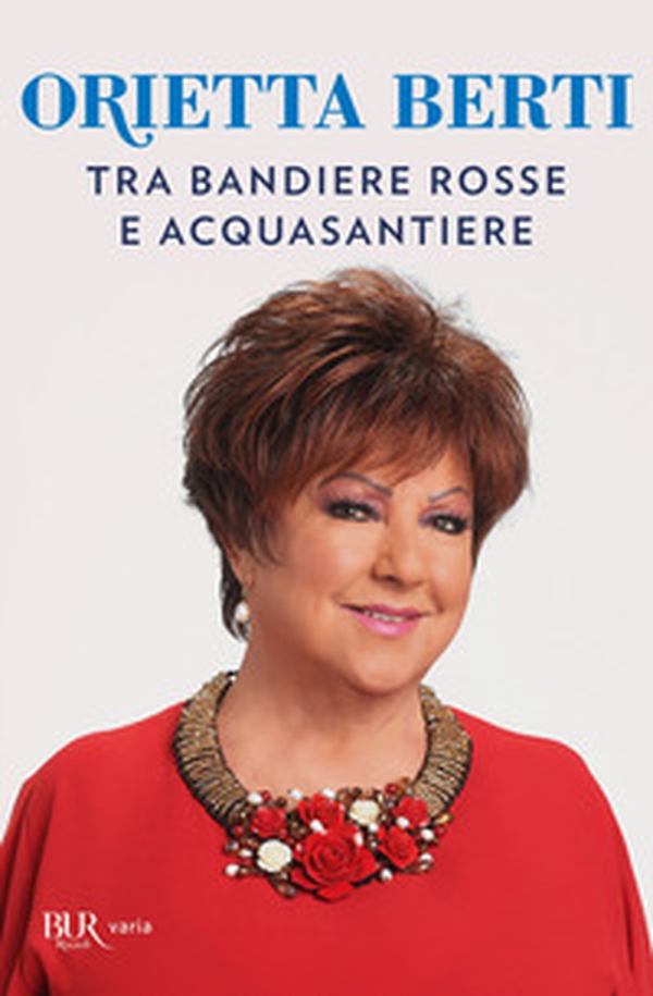 Tra bandiere rosse e acquasantiere - Librerie.coop Tra bandiere rosse e acquasantiere - Librerie.coop