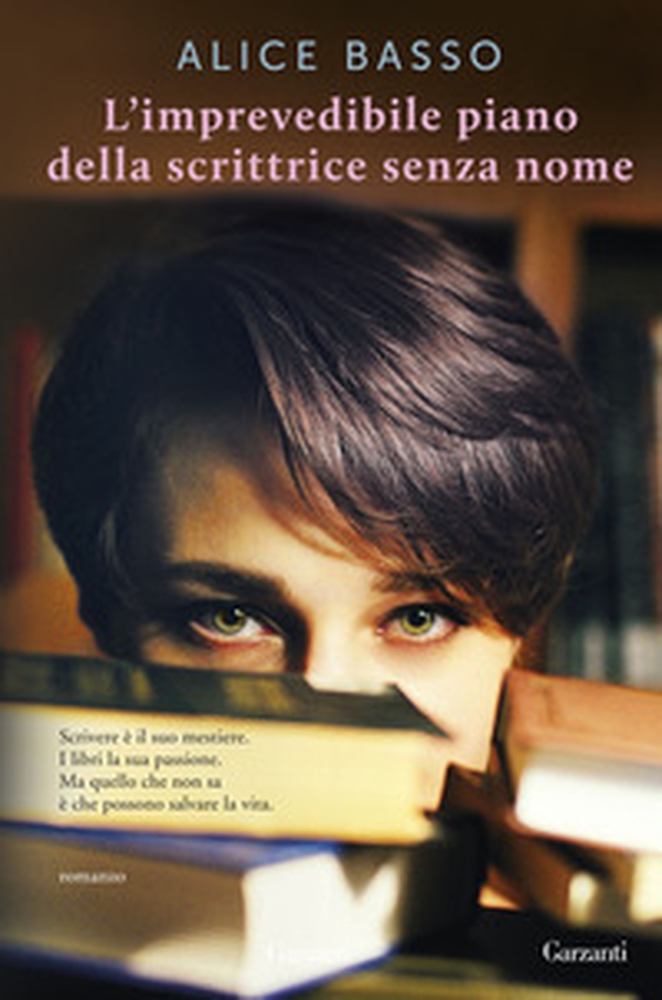 L'imprevedibile piano della scrittrice senza nome - Librerie.coop L'imprevedibile piano della scrittrice senza nome - Librerie.coop