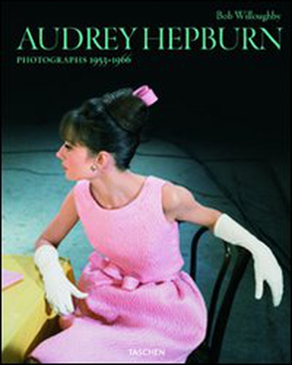 Audrey Hepburn. Photographs 1953-1966. Ediz. inglese, francese e tedesca - Librerie.coop Audrey Hepburn. Photographs 1953-1966. Ediz. inglese, francese e tedesca - Librerie.coop