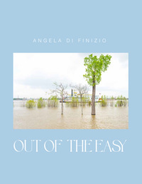 Out of the easy. Ediz. italiana e inglese - Librerie.coop Out of the easy. Ediz. italiana e inglese - Librerie.coop