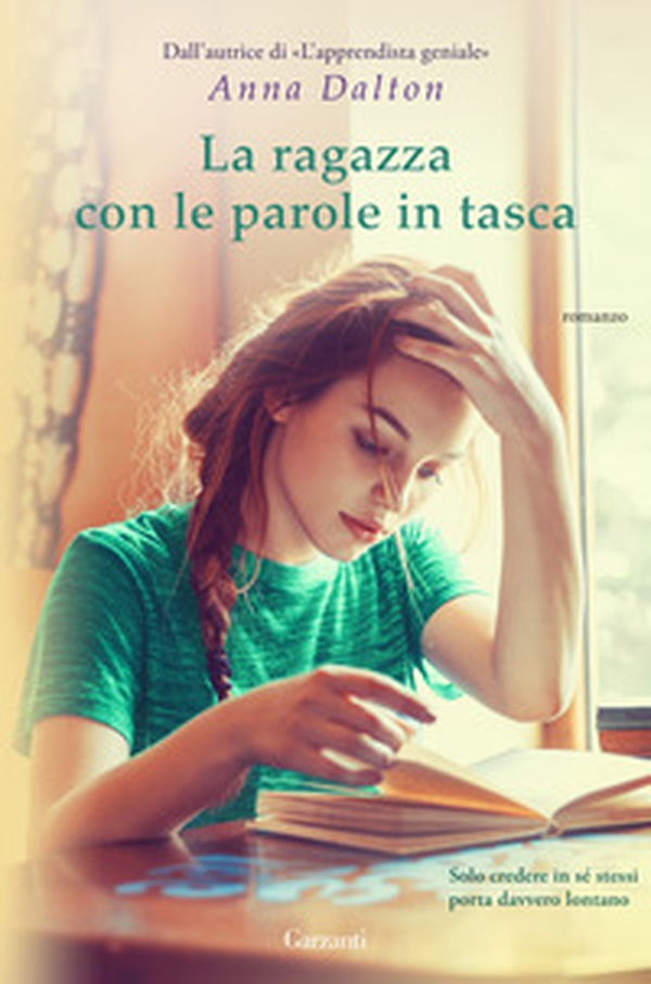 La ragazza con le parole in tasca - Librerie.coop La ragazza con le parole in tasca - Librerie.coop