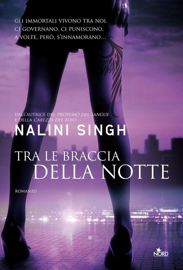 Tra le braccia della notte - Librerie.coop Tra le braccia della notte - Librerie.coop
