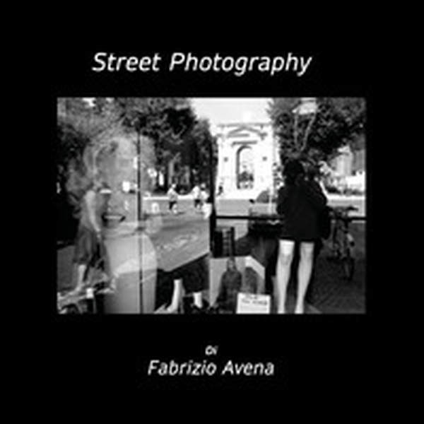 Street photography - Librerie.coop Street photography - Librerie.coop