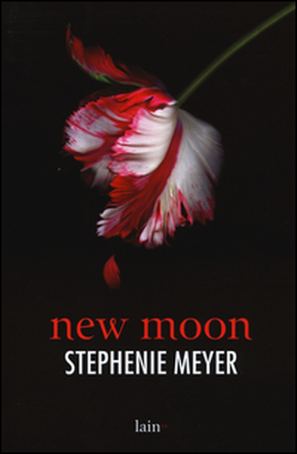 New moon - Librerie.coop New moon - Librerie.coop
