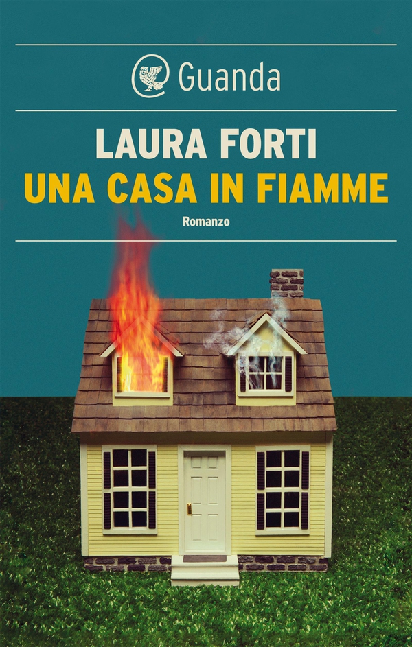 Una casa in fiamme - Librerie.coop Una casa in fiamme - Librerie.coop