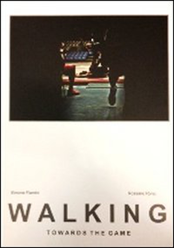 Walking towards the game - Librerie.coop Walking towards the game - Librerie.coop