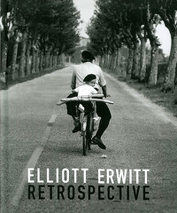 Elliott Erwitt retrospective - Librerie.coop Elliott Erwitt retrospective - Librerie.coop