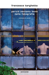 Perciò veniamo bene nelle fotografie - Librerie.coop