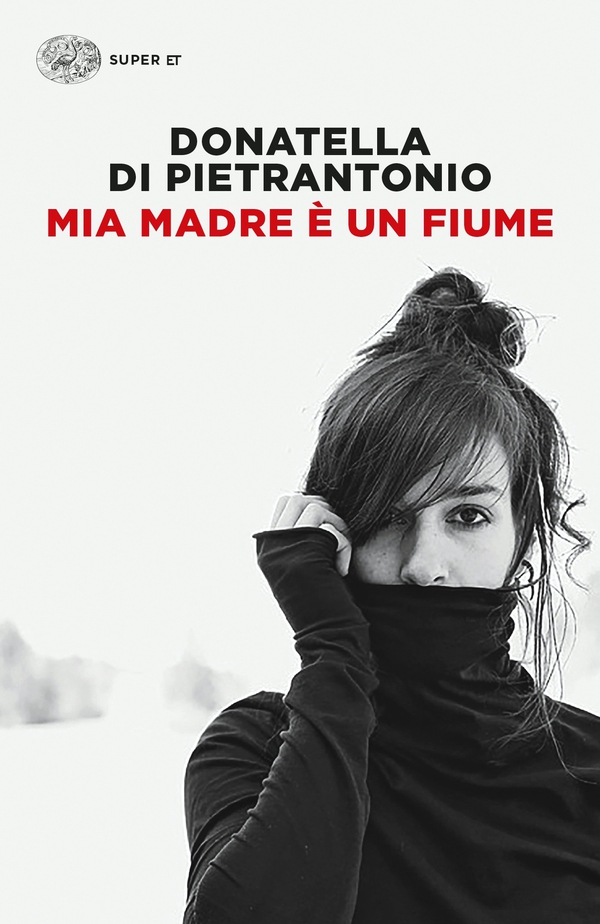 Mia madre è un fiume - Librerie.coop Mia madre è un fiume - Librerie.coop