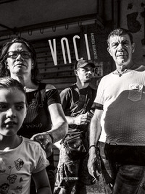 Vuci. Ediz. italiana e inglese - Librerie.coop