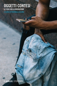 Oggetti contesi - Librerie.coop