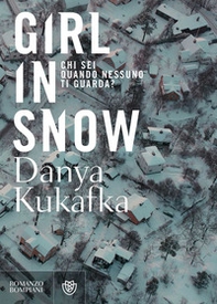 Girl in snow - Librerie.coop Girl in snow - Librerie.coop