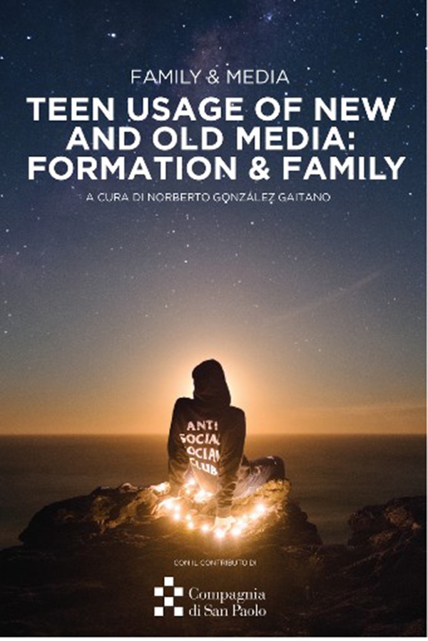 Teen Usage of New and Old Media: Formation & Family - Librerie.coop Teen Usage of New and Old Media: Formation & Family - Librerie.coop