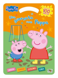 Una giornata con Peppa Pig. Con adesivi - Librerie.coop