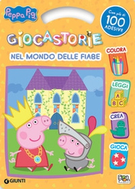 Nel mondo delle fiabe. Peppa pig. Activity book. Con adesivi - Librerie.coop