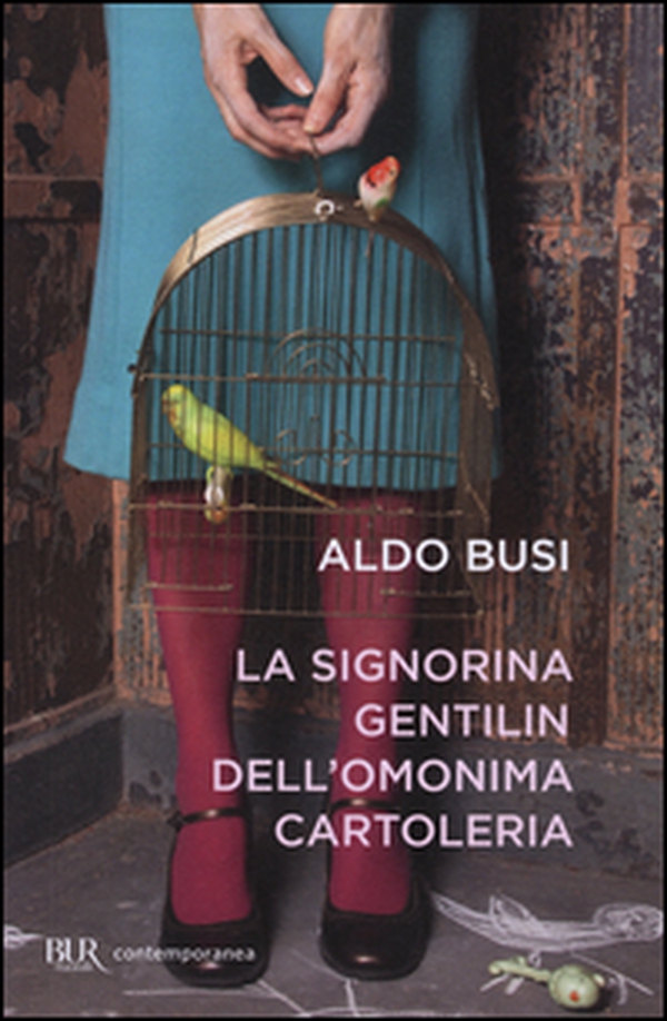 La signorina Gentilin dell'omonima cartoleria - Librerie.coop La signorina Gentilin dell'omonima cartoleria - Librerie.coop