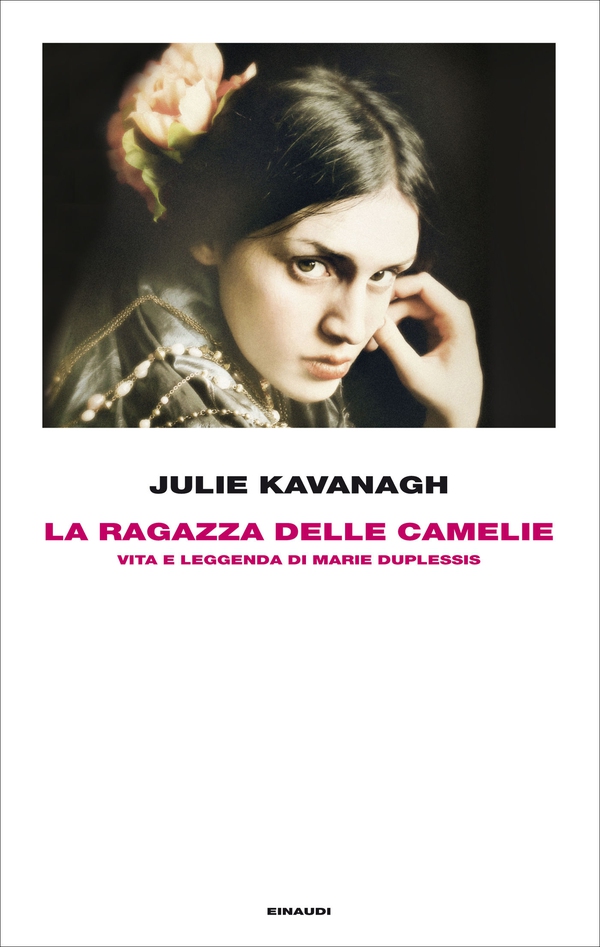 La ragazza delle camelie - Librerie.coop La ragazza delle camelie - Librerie.coop