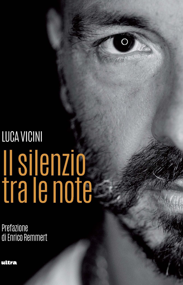 Il silenzio fra le note - Librerie.coop Il silenzio fra le note - Librerie.coop