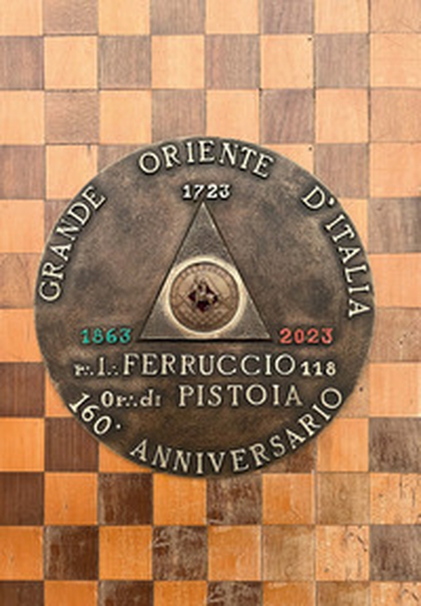 Pensiero unico e libera muratoria. Rispettabile Loggia Ferruccio 118 - Librerie.coop Pensiero unico e libera muratoria. Rispettabile Loggia Ferruccio 118 - Librerie.coop