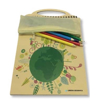 Quaderno con le bandiere del mondo! - Librerie.coop