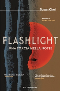 Flashlight. Una torcia nella notte - Librerie.coop