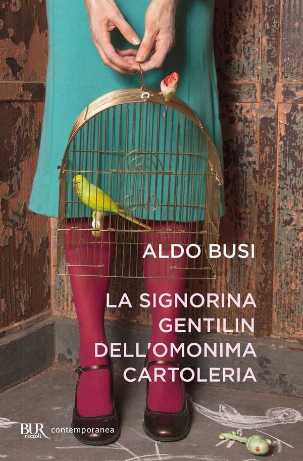 La signorina Gentilin dell'omonima cartoleria - Librerie.coop La signorina Gentilin dell'omonima cartoleria - Librerie.coop