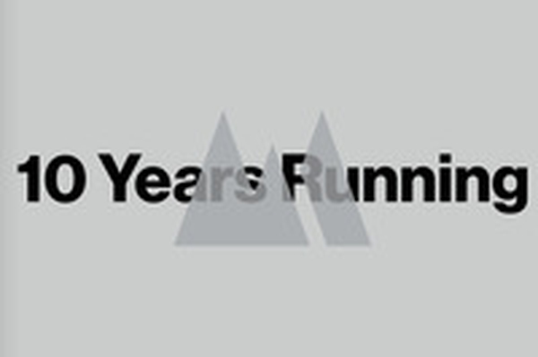 Wild tee: 10 years running (2016-2026) - Librerie.coop