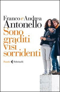 Sono graditi visi sorridenti - Librerie.coop Sono graditi visi sorridenti - Librerie.coop