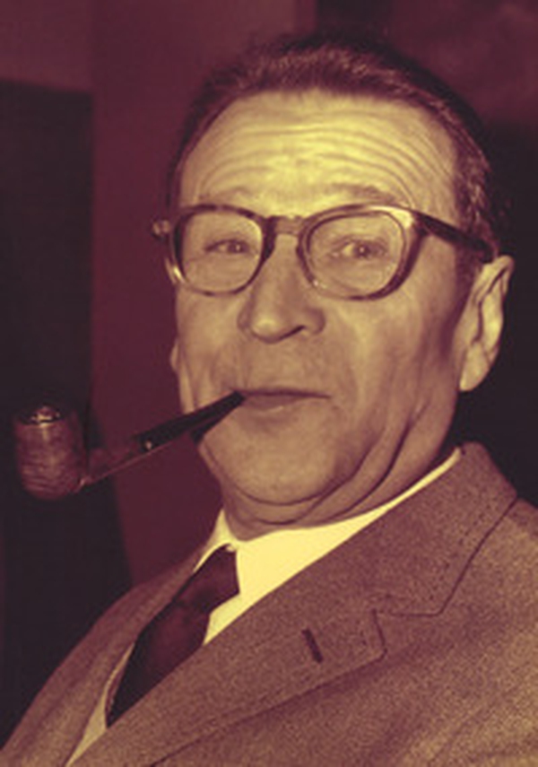 Simenon in immagini e parole - Librerie.coop Simenon in immagini e parole - Librerie.coop
