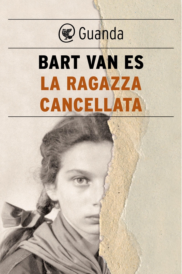 La ragazza cancellata - Librerie.coop La ragazza cancellata - Librerie.coop