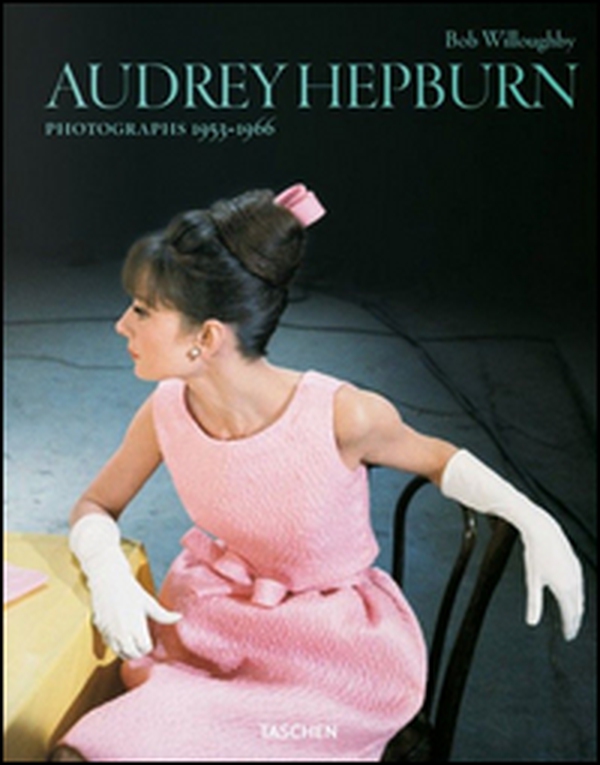Audrey Hepburn. Photographs 1953-1966. Ediz. italiana, portoghese e spagnola - Librerie.coop Audrey Hepburn. Photographs 1953-1966. Ediz. italiana, portoghese e spagnola - Librerie.coop