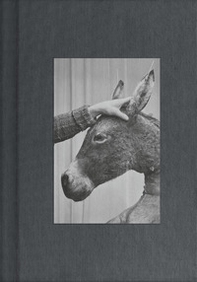 Gli estinti. Anime e luoghi che furono e che sono - Librerie.coop