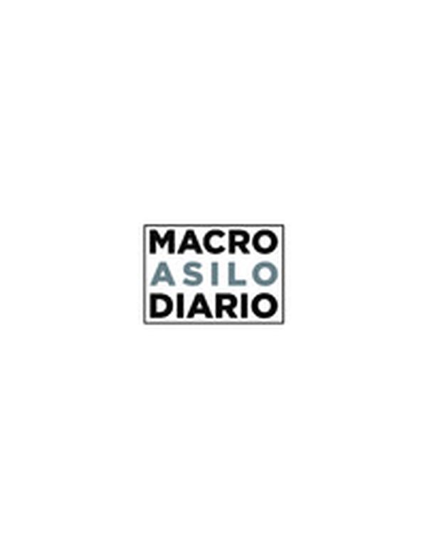 Macro Asilo Diario. Ediz. italiana e inglese - Librerie.coop Macro Asilo Diario. Ediz. italiana e inglese - Librerie.coop