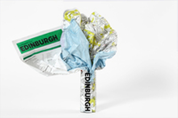 Crumpled city map. Edinburgh - Librerie.coop Crumpled city map. Edinburgh - Librerie.coop