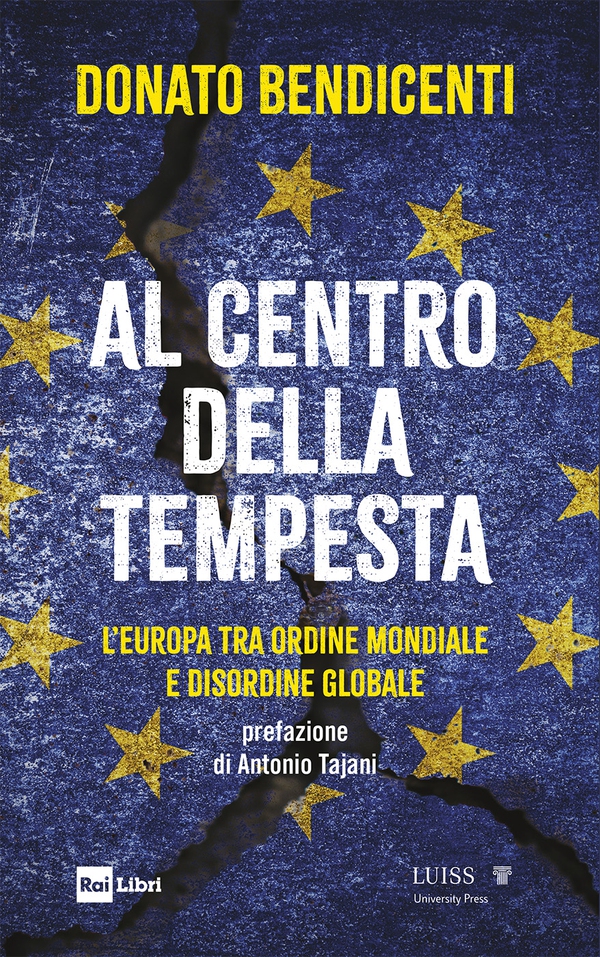 Al centro della tempesta - Librerie.coop Al centro della tempesta - Librerie.coop