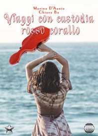 Viaggi con custodia rosso corallo - Librerie.coop