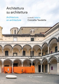 Architettura su architettura. Ediz. italiana e inglese - Librerie.coop
