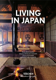 Living in Japan. Ediz. inglese, francese e tedesca - Librerie.coop