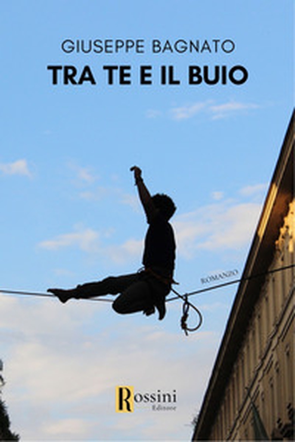 Tra te e il buio - Librerie.coop Tra te e il buio - Librerie.coop