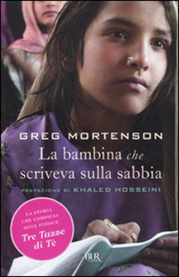 La bambina che scriveva sulla sabbia - Librerie.coop La bambina che scriveva sulla sabbia - Librerie.coop