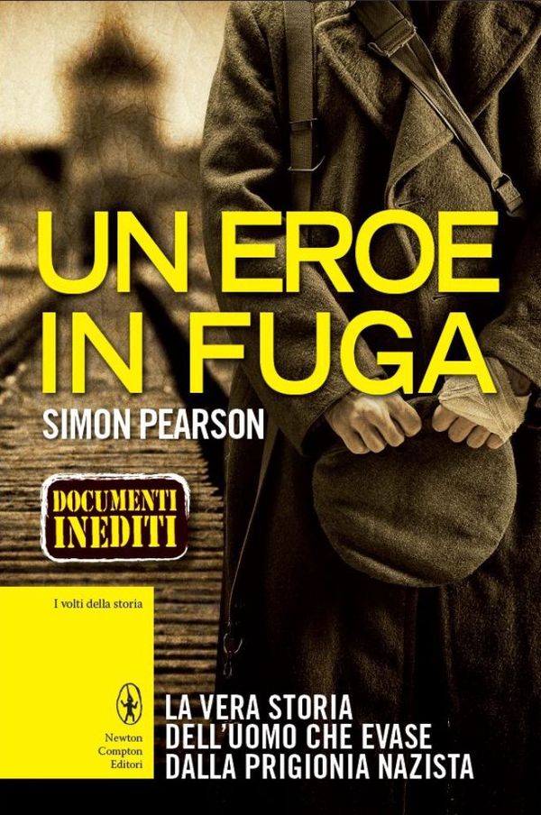 Un eroe in fuga - Librerie.coop Un eroe in fuga - Librerie.coop