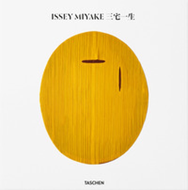 Issey Miyake. Ediz. inglese e giapponese - Librerie.coop Issey Miyake. Ediz. inglese e giapponese - Librerie.coop