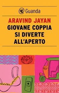 Giovane coppia si diverte all'aperto - Librerie.coop