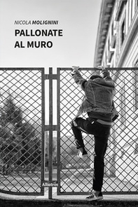 Pallonate al muro - Librerie.coop