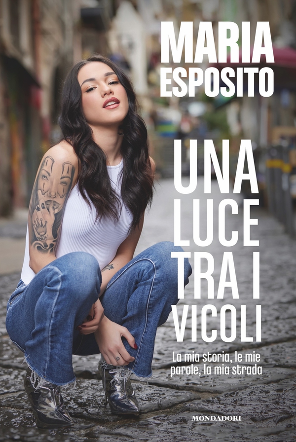 Una luce tra i vicoli - Librerie.coop Una luce tra i vicoli - Librerie.coop
