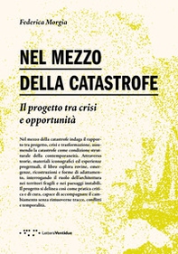 Nel mezzo della catastrofe - Librerie.coop