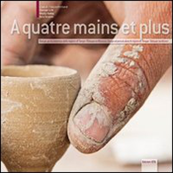 A quatre mains et plus. Design per la ceramica della regione di Tanger-Tétouan in Marocco. Ediz. italiana e francese - Librerie.coop A quatre mains et plus. Design per la ceramica della regione di Tanger-Tétouan in Marocco. Ediz. italiana e francese - Librerie.coop