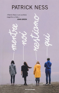 Mentre noi restiamo qui - Librerie.coop